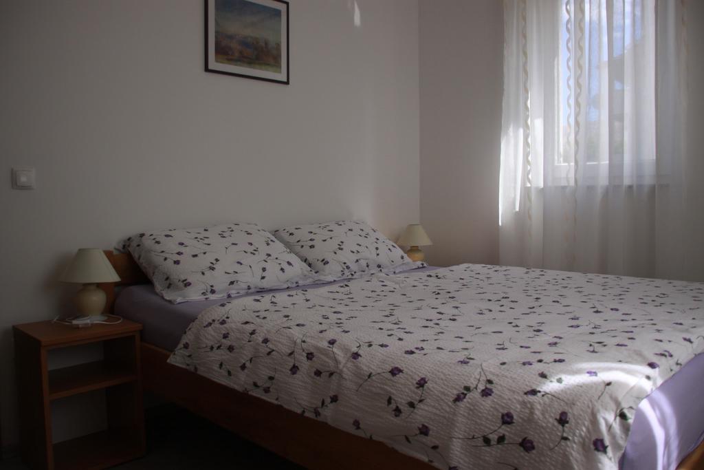 Mediterranean Oasis Apartments Baška Quarto foto