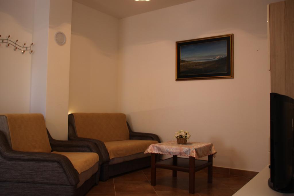 Mediterranean Oasis Apartments Baška Exterior foto
